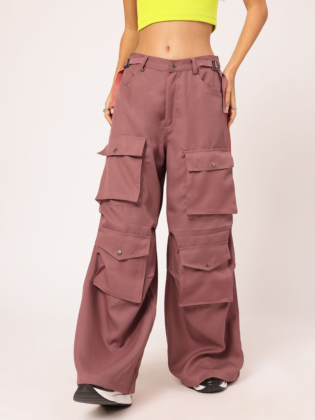 DressBerry Women Sleek-Stylish Relaxed Cargo