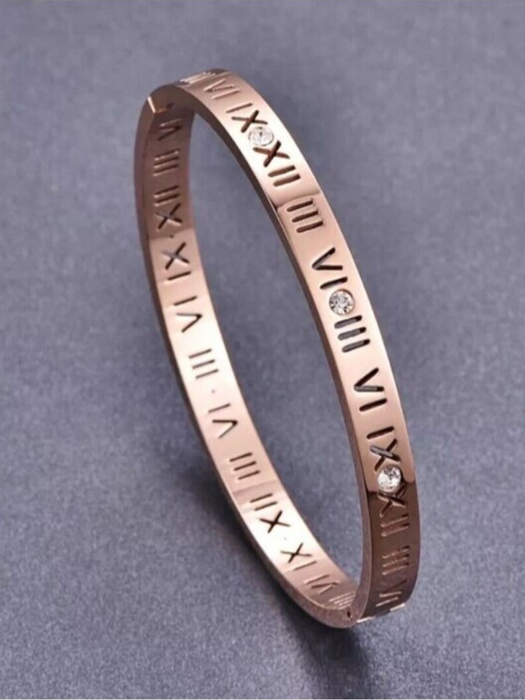 Batu keluli tahan karat asin yang disemat era roman kada gelang