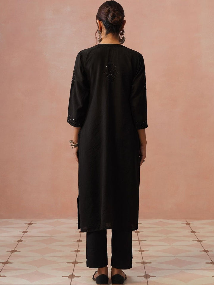 Rumah Wanita Chikankari Dihiasi Kurta Sutera Chanderi Labuci