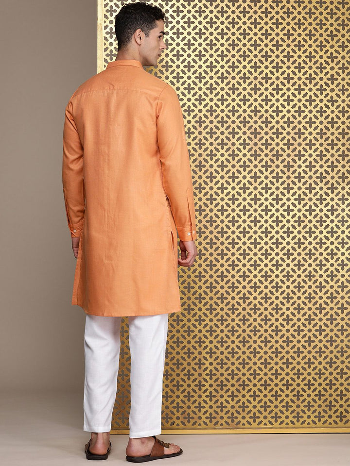 House of Pataudi Men Jashn Pathani Kurta With Trousers