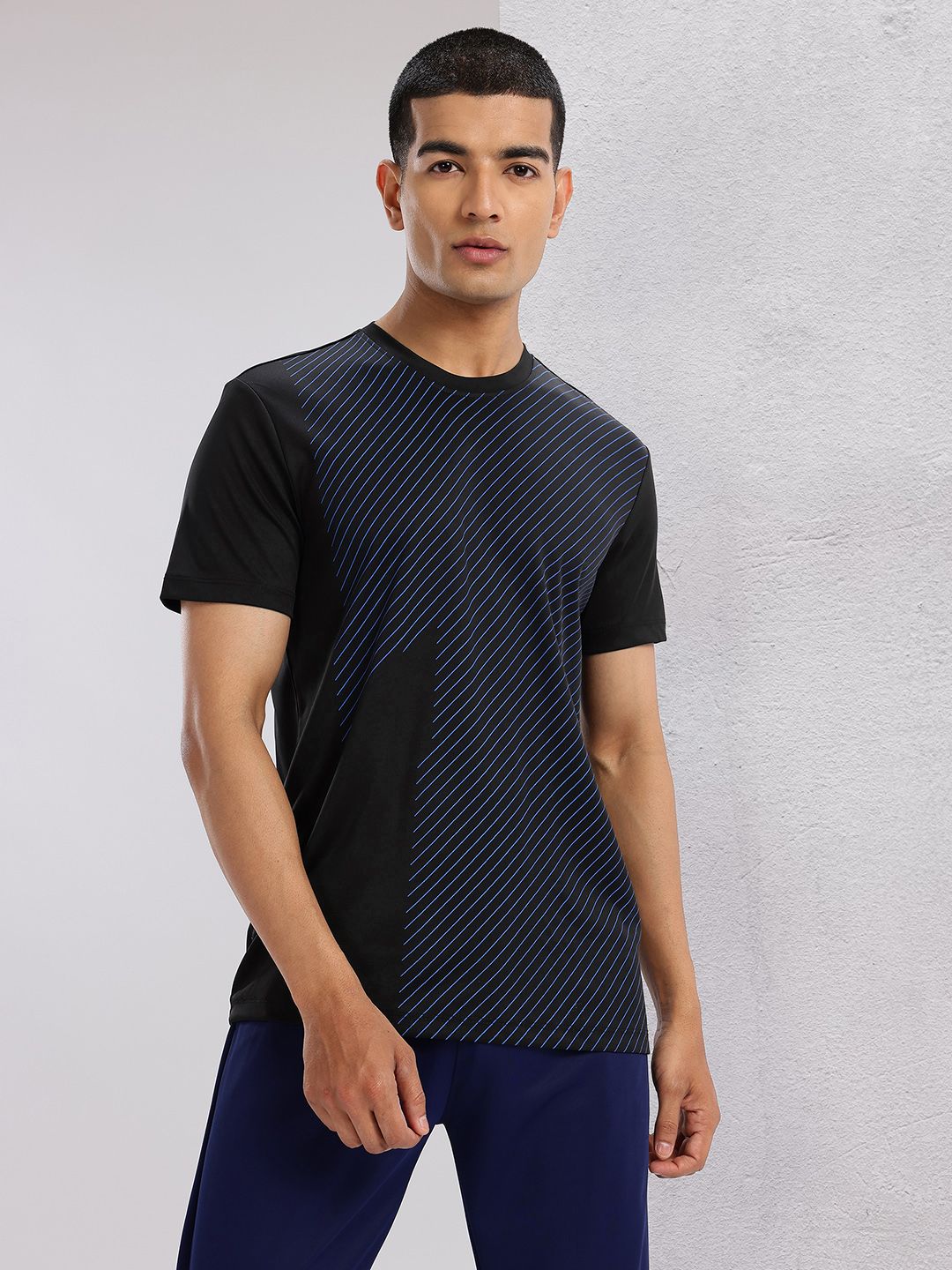 HRX by Hrithik Roshan Striped Rapid-Dry Training T-shirt with Panelling
