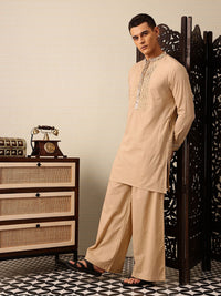 House of Pataudi Floral Yoke Design Thread Work Pure Cotton Jashn Kurta with Trousers
