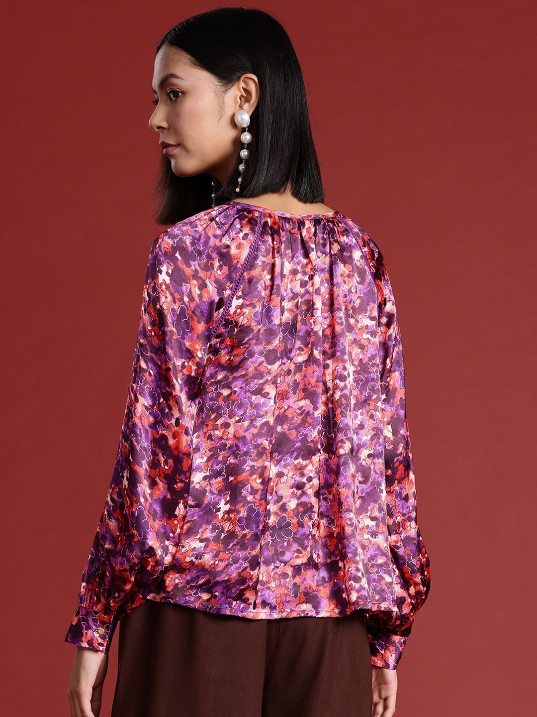 all about you Satin Finish Floral Print Keyhole Neck Top