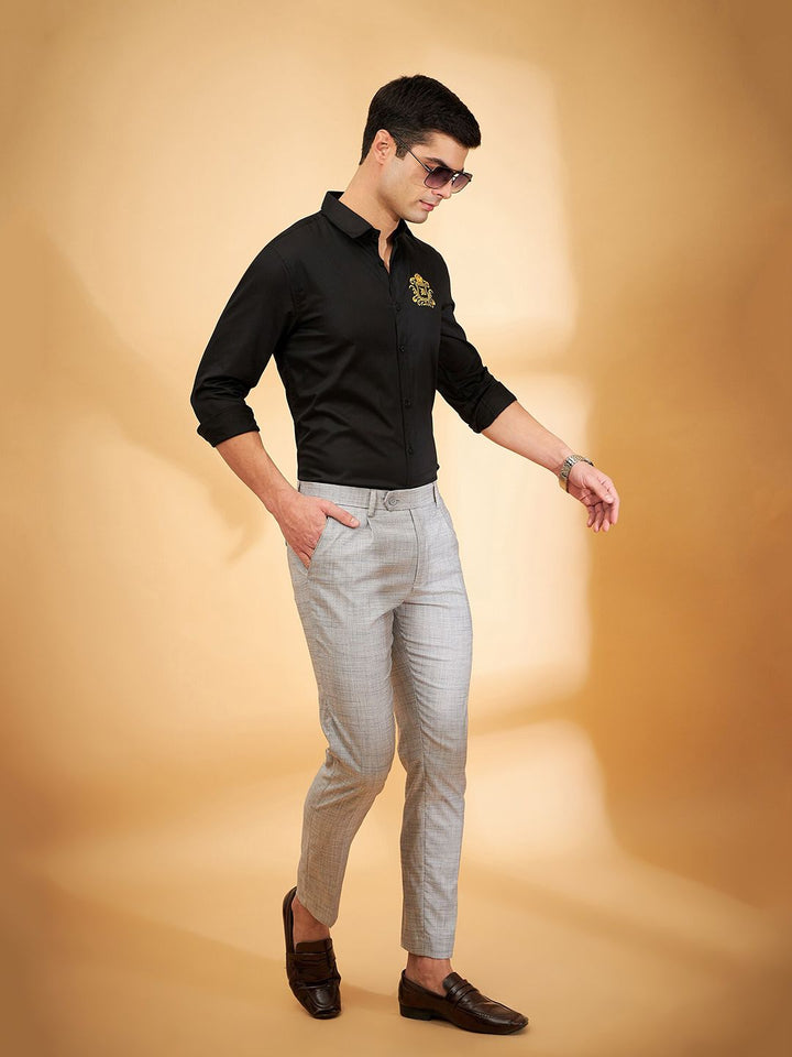 DENNISON Regular Fit Spread Collar Full Sleeves Cotton Smart Shirt