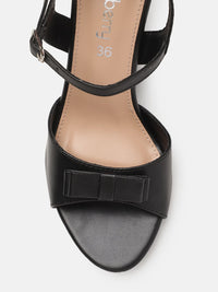 DressBerry Slim Heeled Sandals with Bows