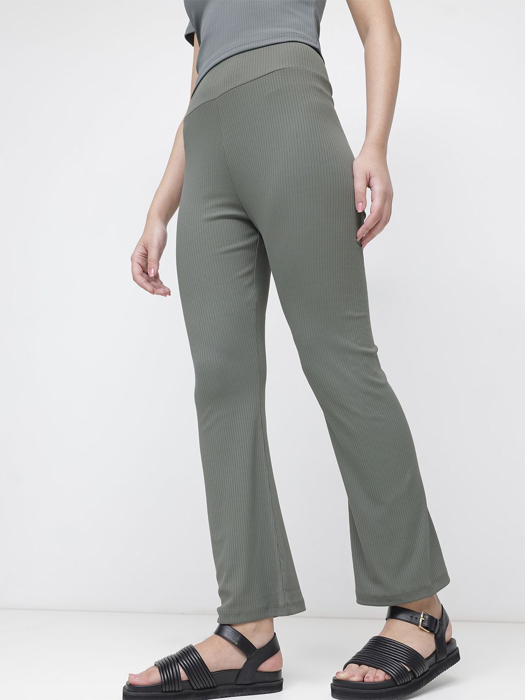 DressBerry Gettin' Groovy Ribbed Trouser
