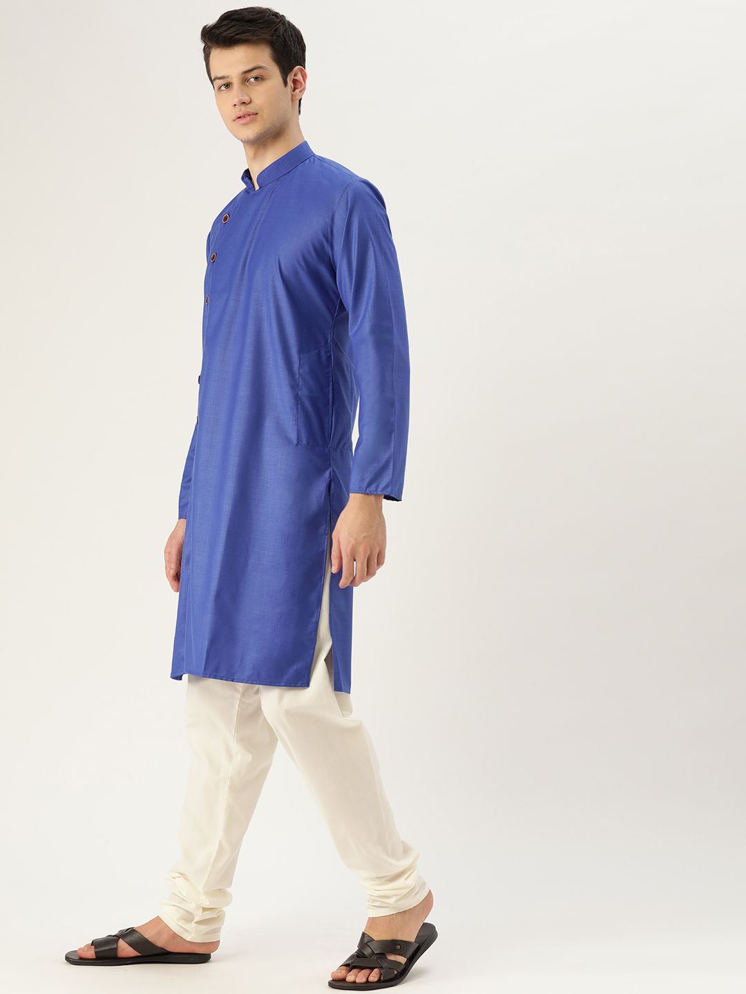 SOJANYA Men Blue Solid Angrakha Straight Kurta