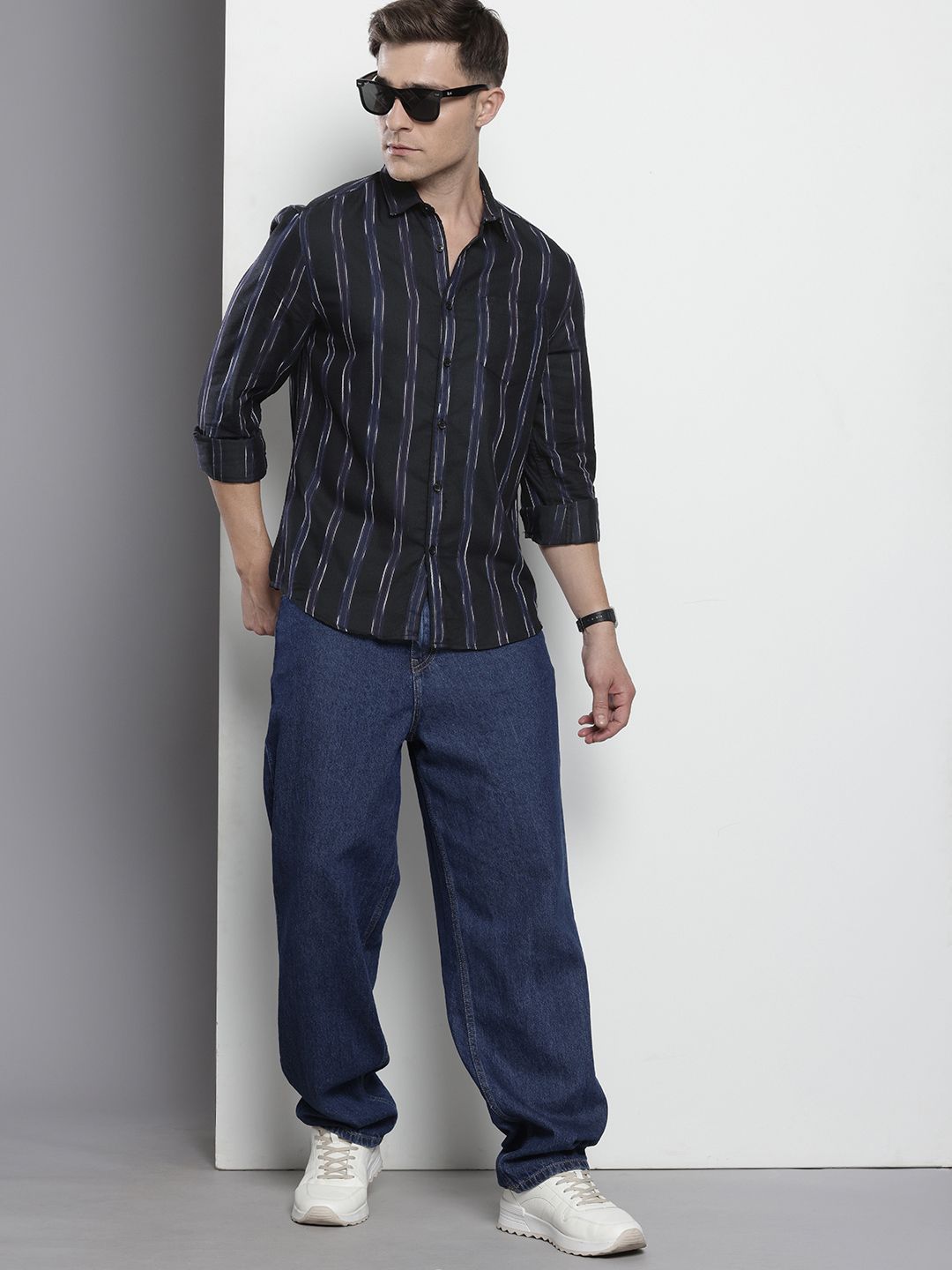 The Indian Garage Co Men Purple Slim Fit Striped Dobby Casual Shirt