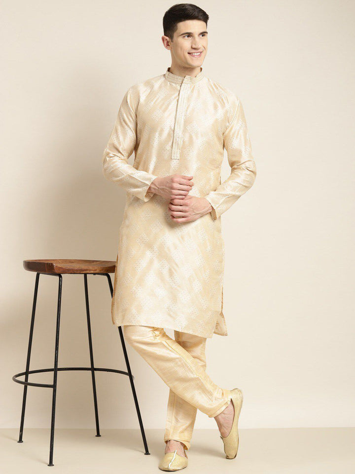 SOJANYA Ethnic Motifs Woven Design Thread Work Kurta
