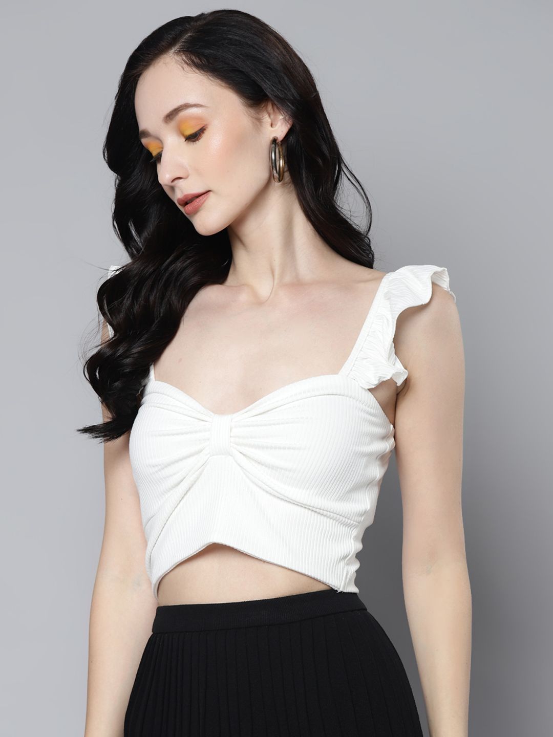 SASSAFRAS White Sweetheart Neck Crop Top