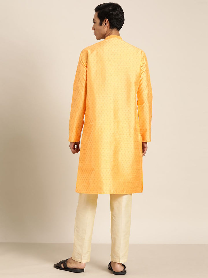SOJANYA Kurta Campuran Sutera Bercetak Motif Etnik