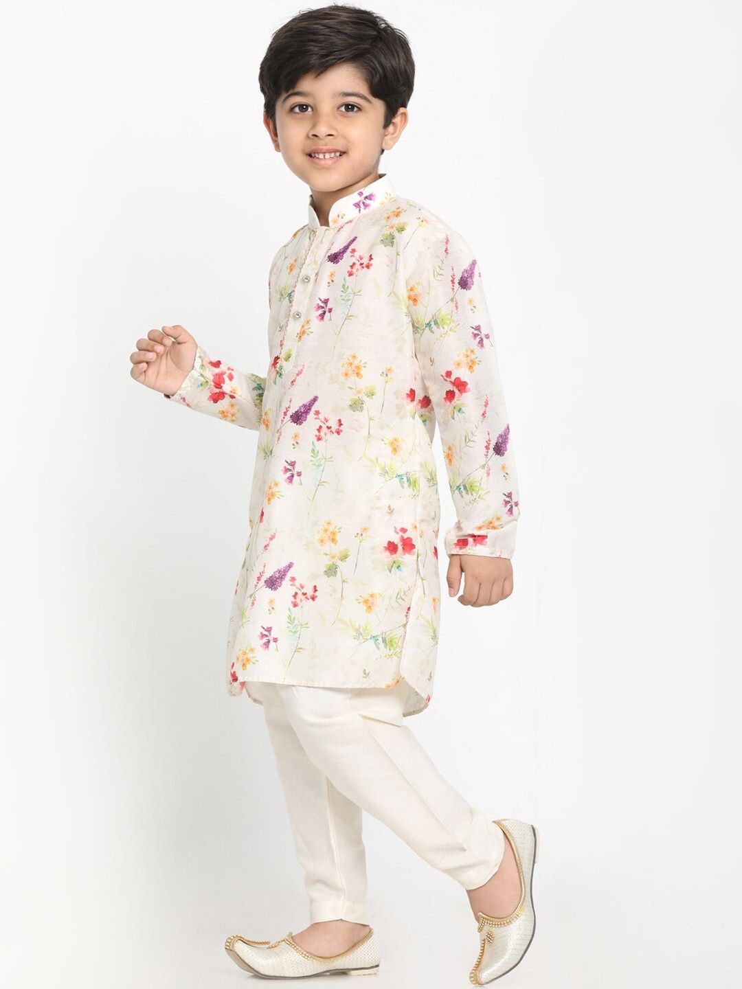 VASTRAMAY Boys Cream-Coloured Floral Printed Kurta with Pyjamas