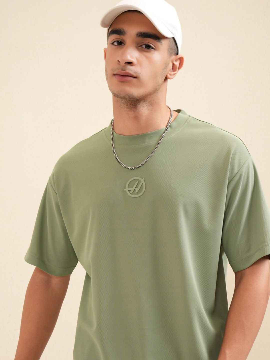 T-Shirt Leher Pusingan Highlander Lelaki Solid Fit