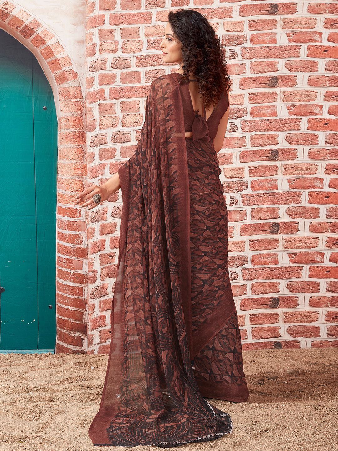 KALINI Geometric Printed Saree