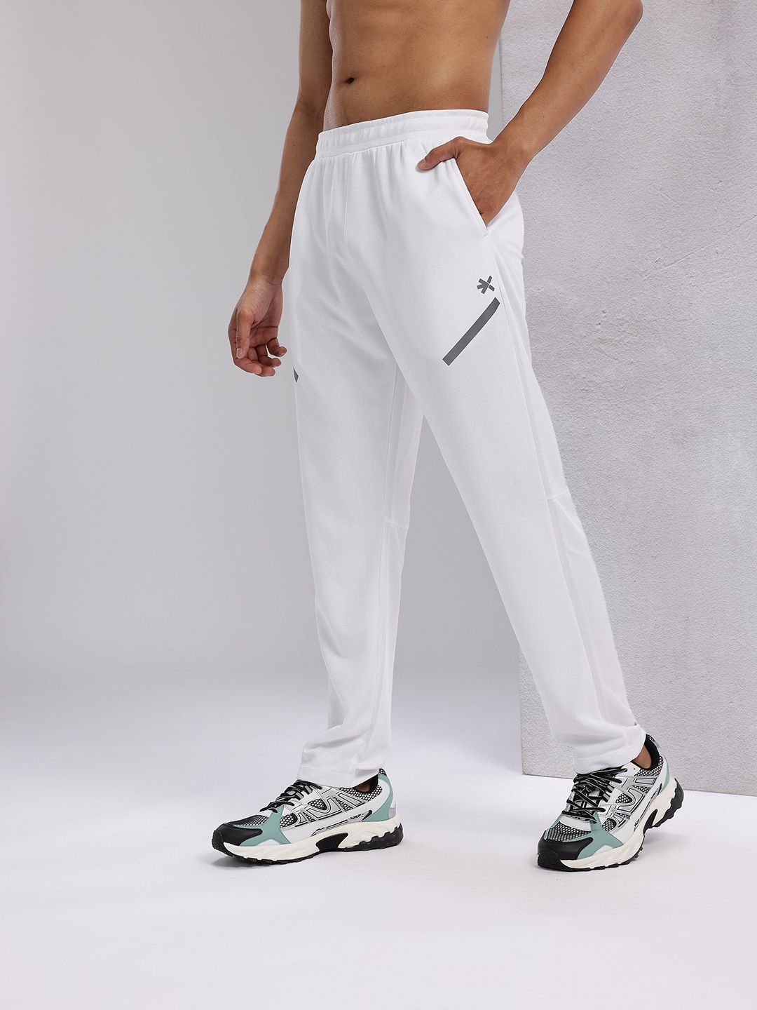HRX by Hrithik Roshan Men Rapid-Dry Mid-Rise Regular Fit Running Track pants