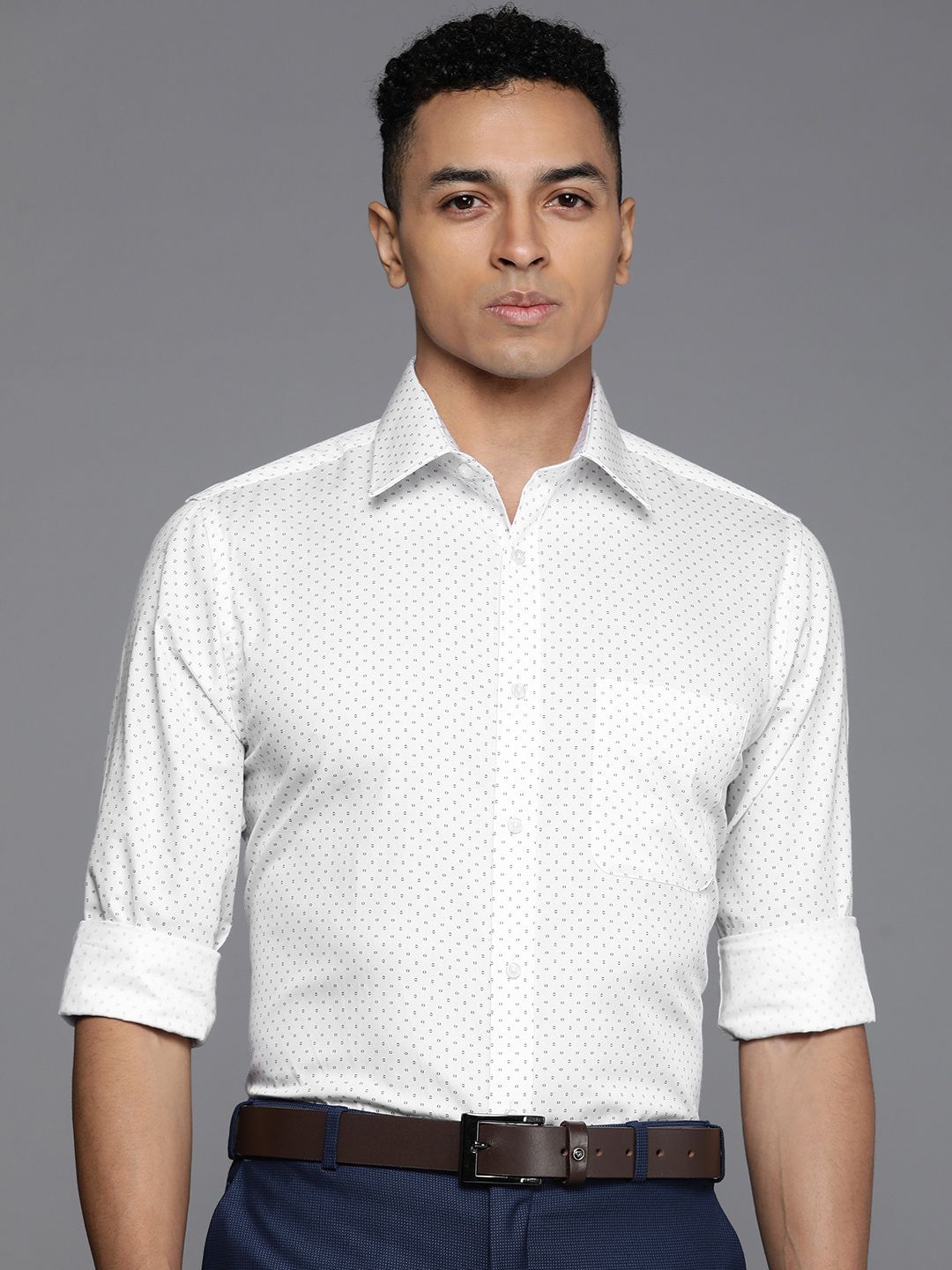 Raymond Slim Fit Geometric Printed Pure Cotton Formal Shirt