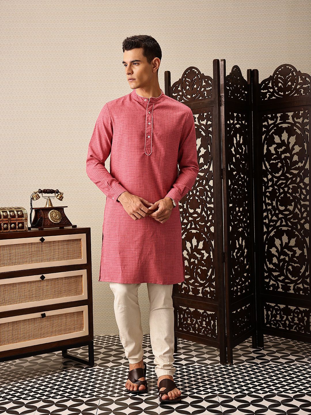 House of Pataudi Checked Jashn Kurta