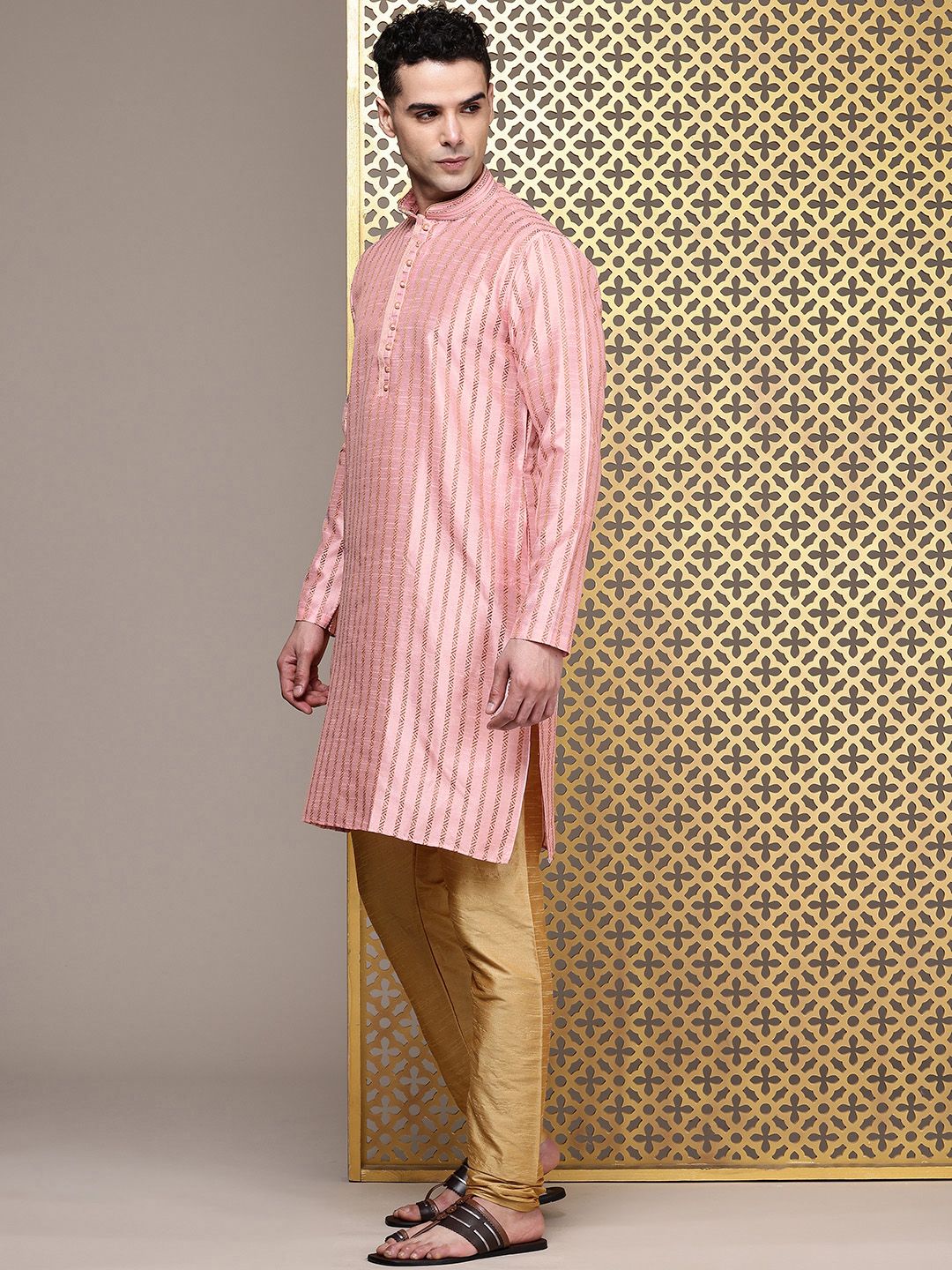 House of Pataudi Woven Design Regular Jashn Kurta With Churidar