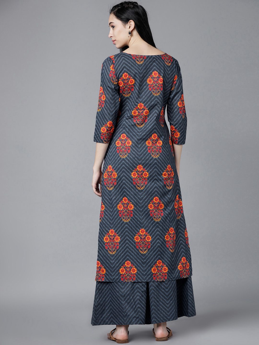 Vishudh Women Navy Blue Floral Printed Regular Pure Cotton Kurta with Palazzos