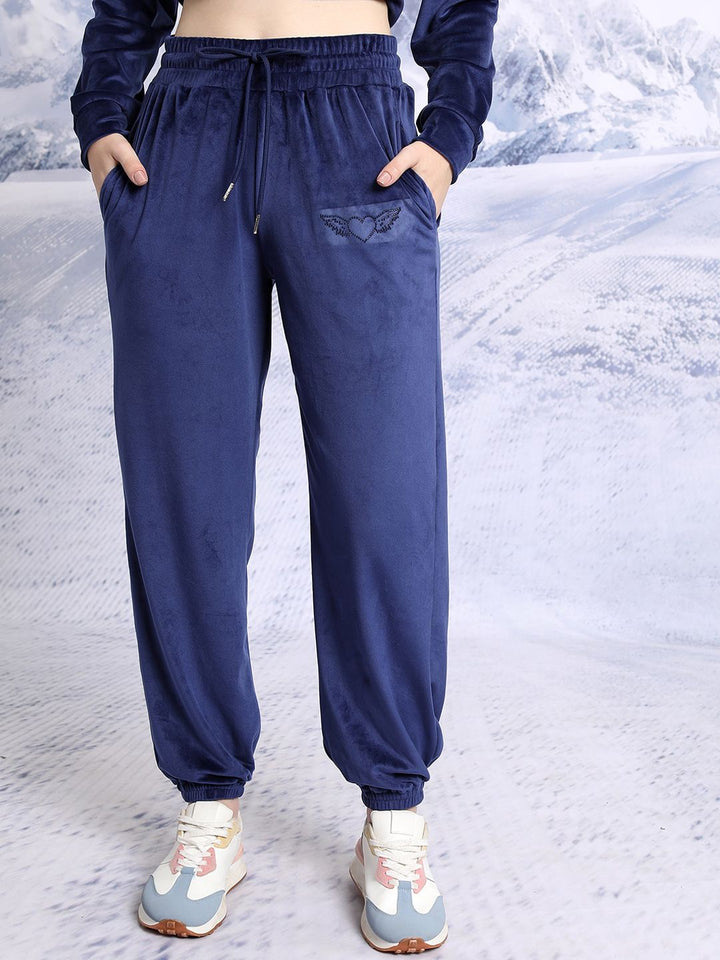 Tokyo Talkies Long Sleeves Hooded Sweatshirt with Joggers