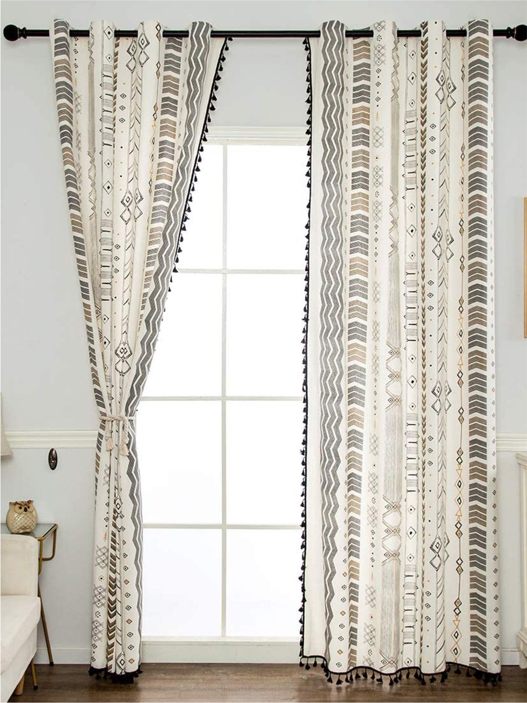 URBAN SPACE White & Grey Geometric Door Curtain