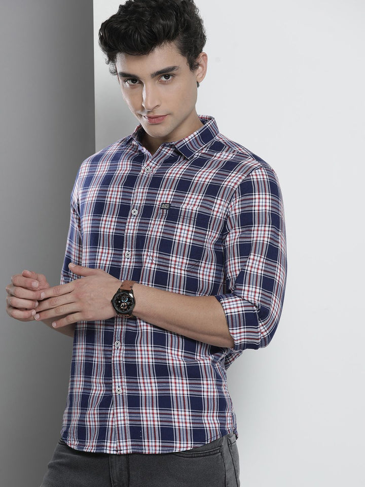 The Indian Garage Co Men Navy Blue & White Checked Casual Shirt