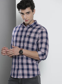 The Indian Garage Co Men Navy Blue & White Checked Casual Shirt