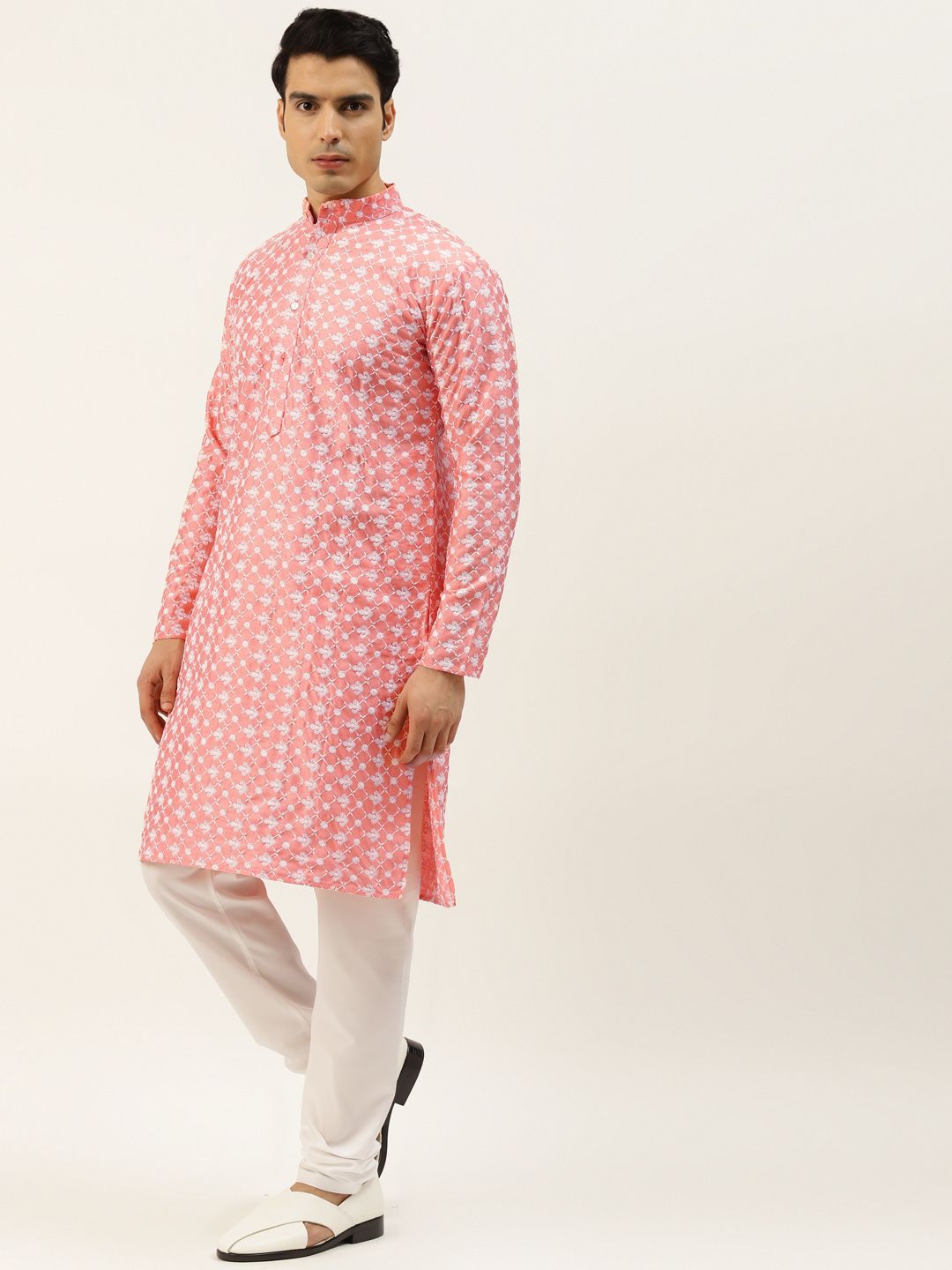 SOJANYA Men Pink & White Embroidered Thread Work Kurta with Churidar & Nehru Jacket