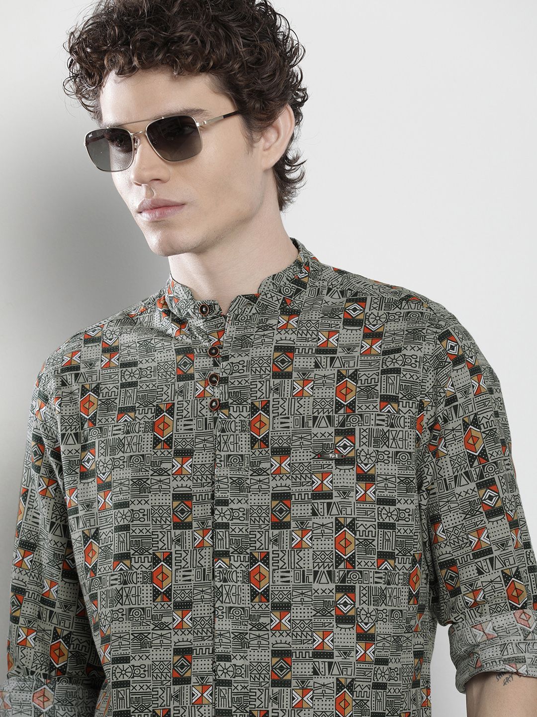 The Indian Garage Co Men Green & Red Printed Cotton Casual Shirt