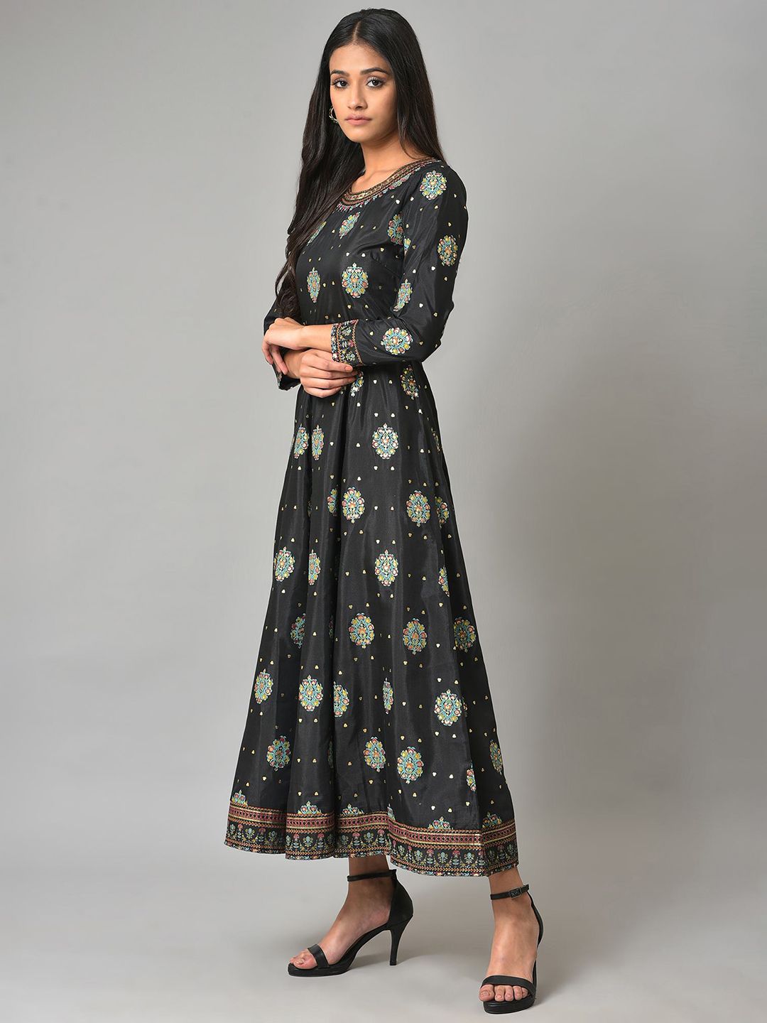 W Black Ethnic Motifs Maxi Dress