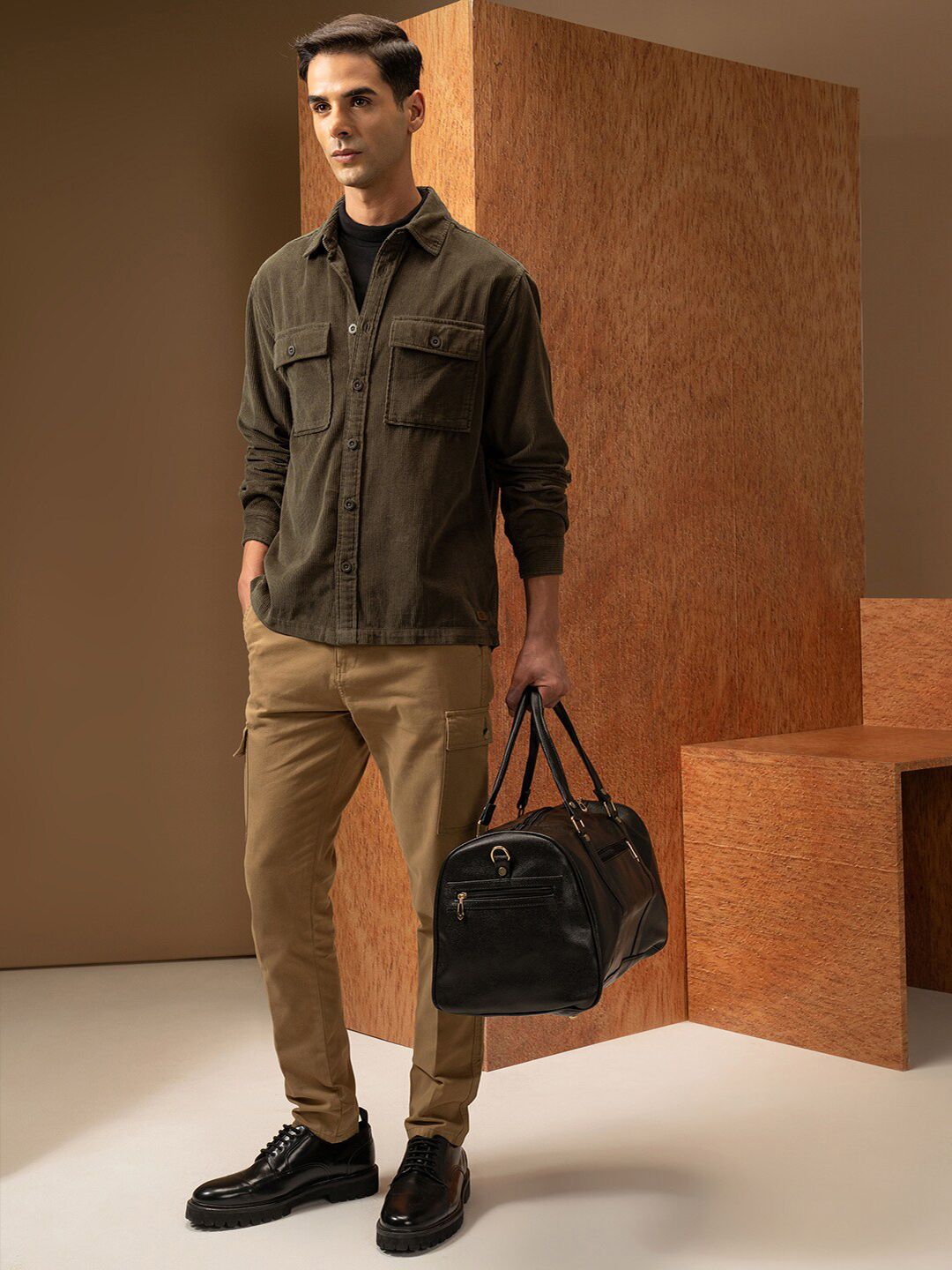 LOCOMOTIVE Oversized Corduroy Solid Utility Pocket Overshirt