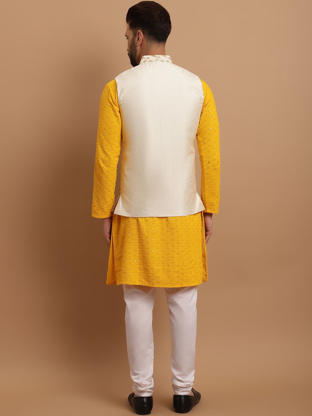 SOJANYA Etnik Sulam Labuci Kapas Tulen Kurta & Churidar Dengan Jaket Nehru