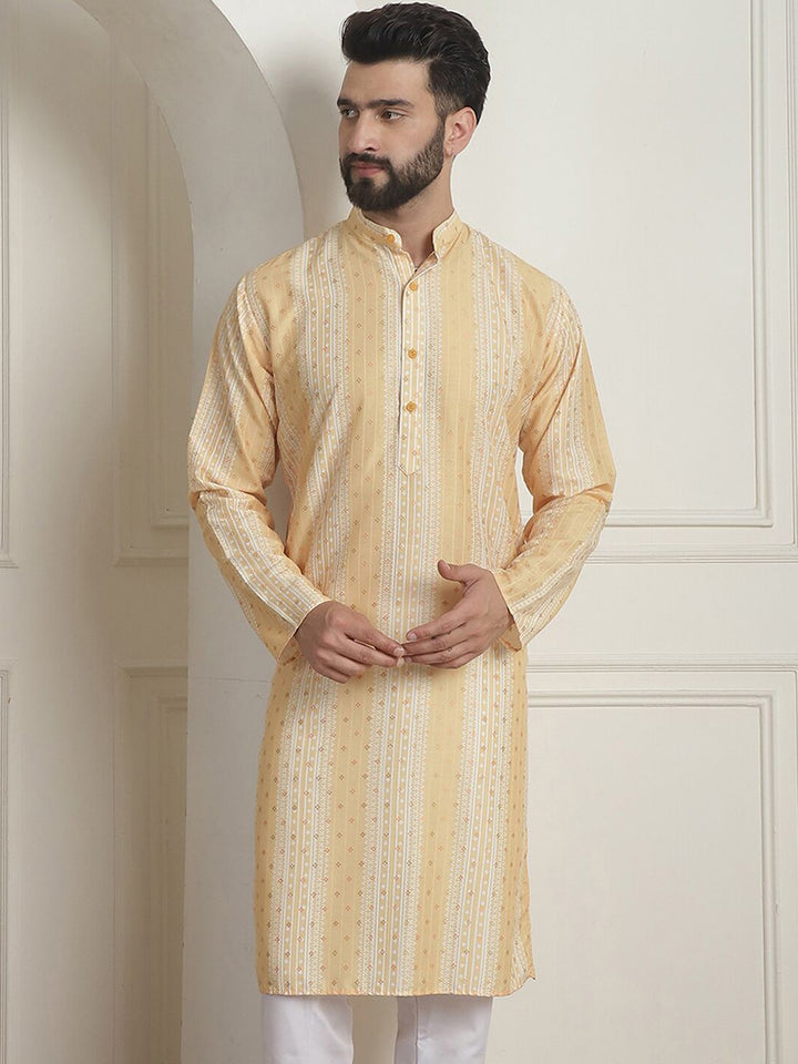 SOJANYA Ethnic Motifs Printed Mandarin Collar Long Sleeves Straight Kurta