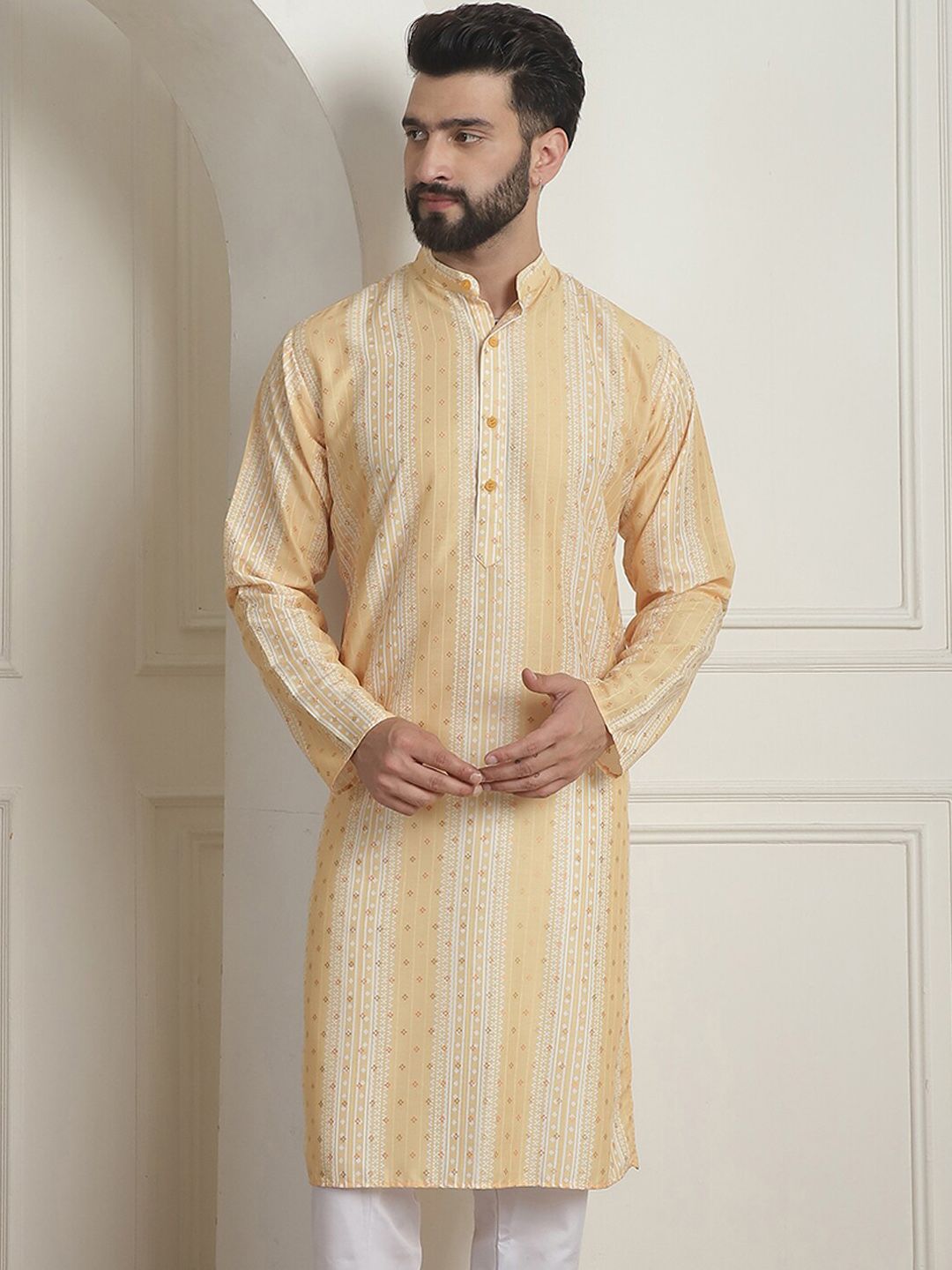 SOJANYA Ethnic Motifs Printed Mandarin Collar Long Sleeves Straight Kurta