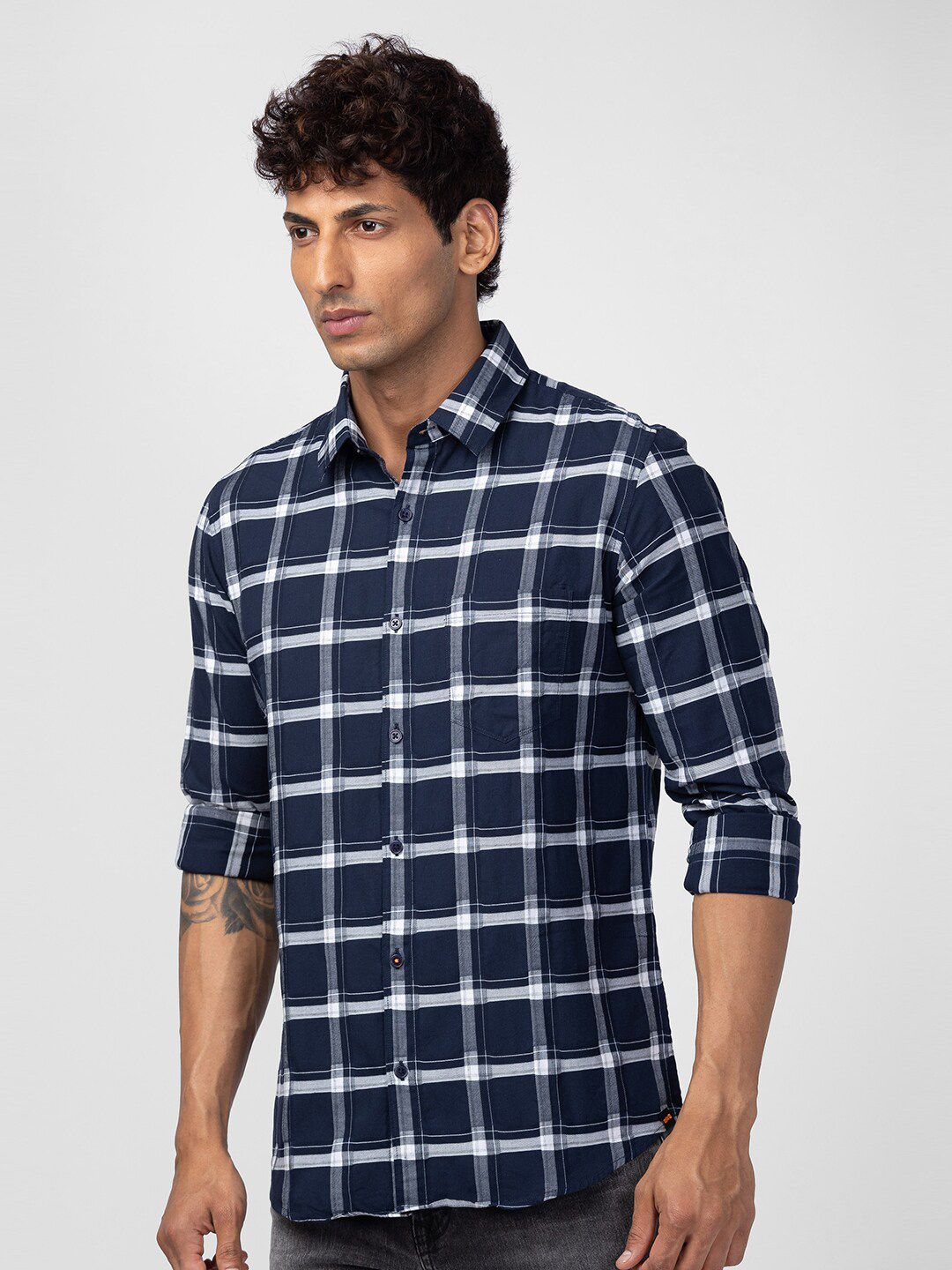 SPYKAR Men Windowpane Checked Casual Shirt