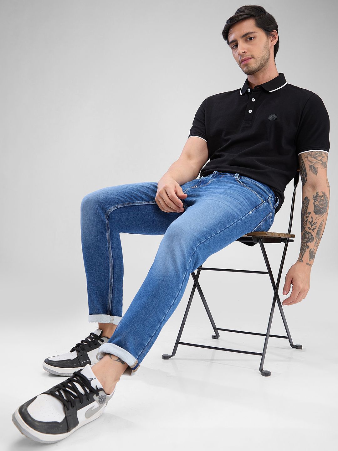 SPYKAR Men Slim Fit Mid Rise Light Fade Clean Look Stretchable Jeans