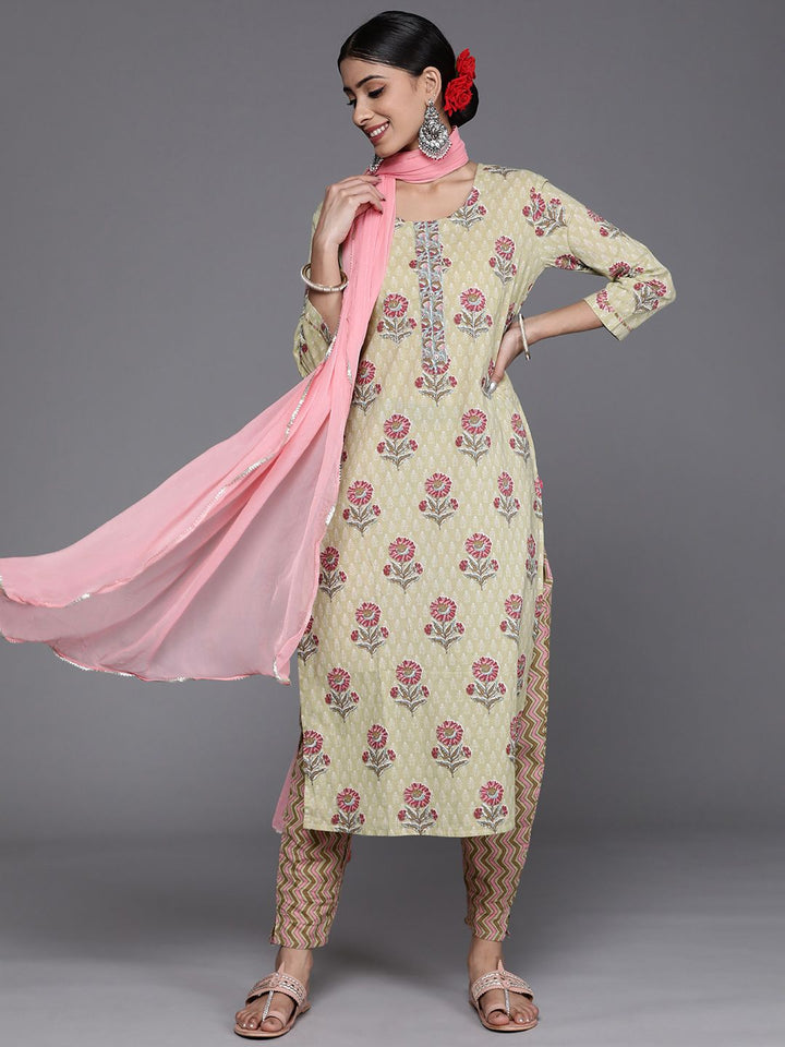 Varanga Women Green & Pink Floral Printed Pure Cotton Kurta with Trousers & Dupatta