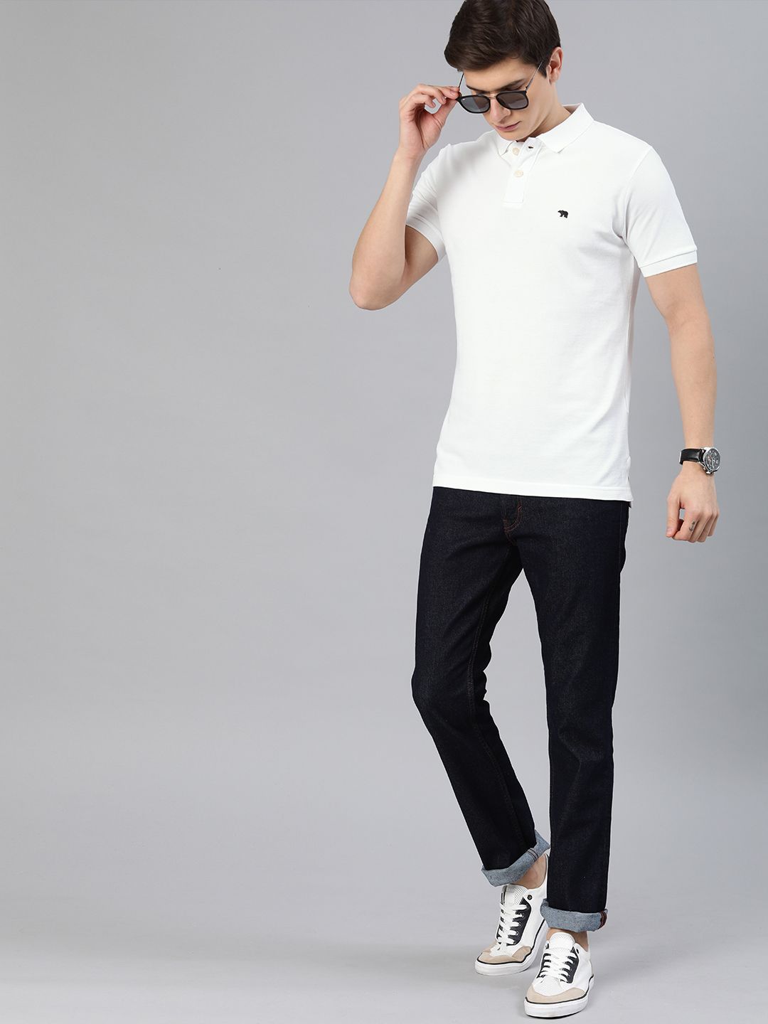 THE BEAR HOUSE Men White Solid Slim Fit Polo Collar Pure Cotton T-shirt