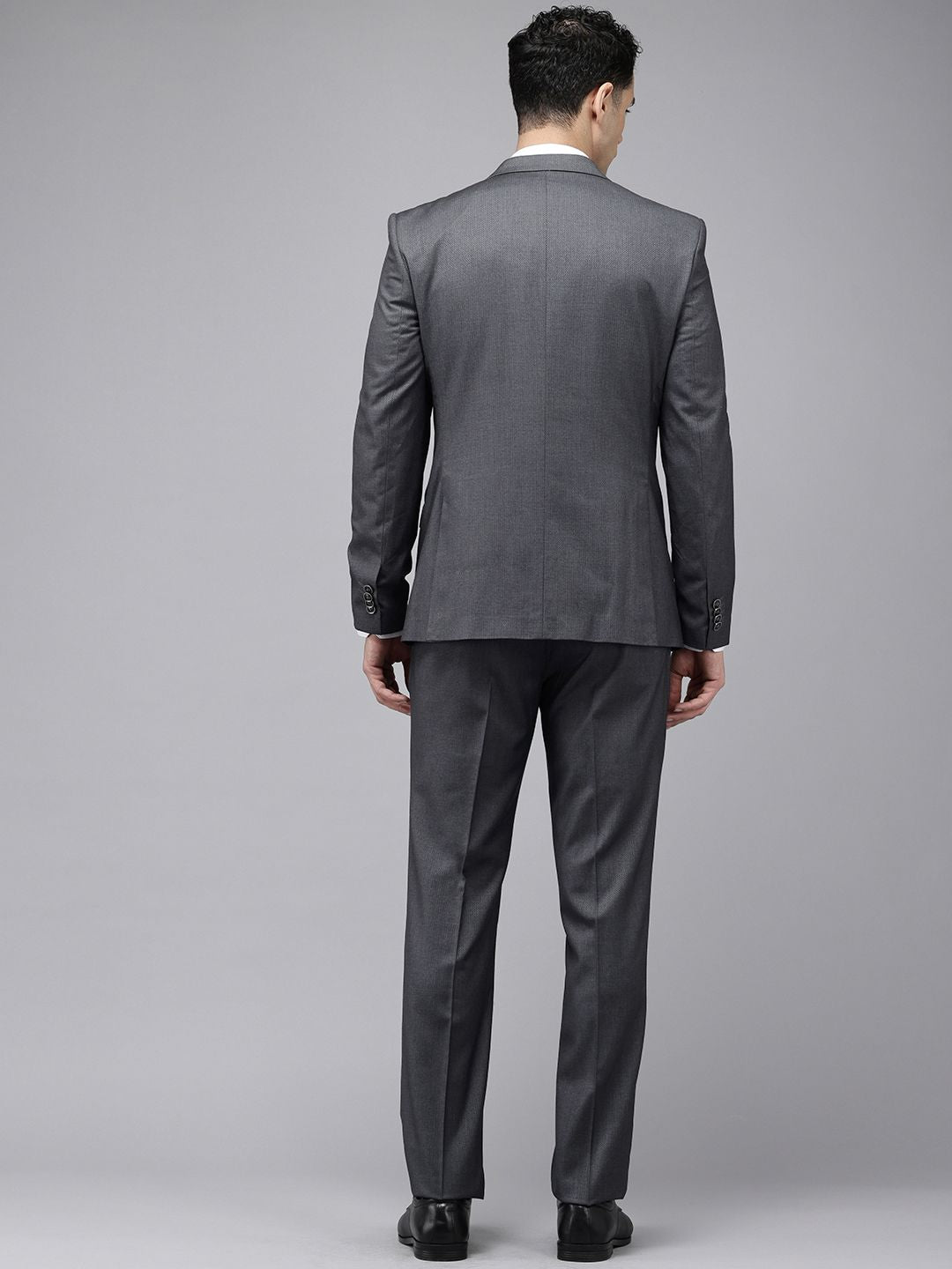 Park Avenue Self Design Super Slim Fit Single Breasted 3-Peice Party Suit