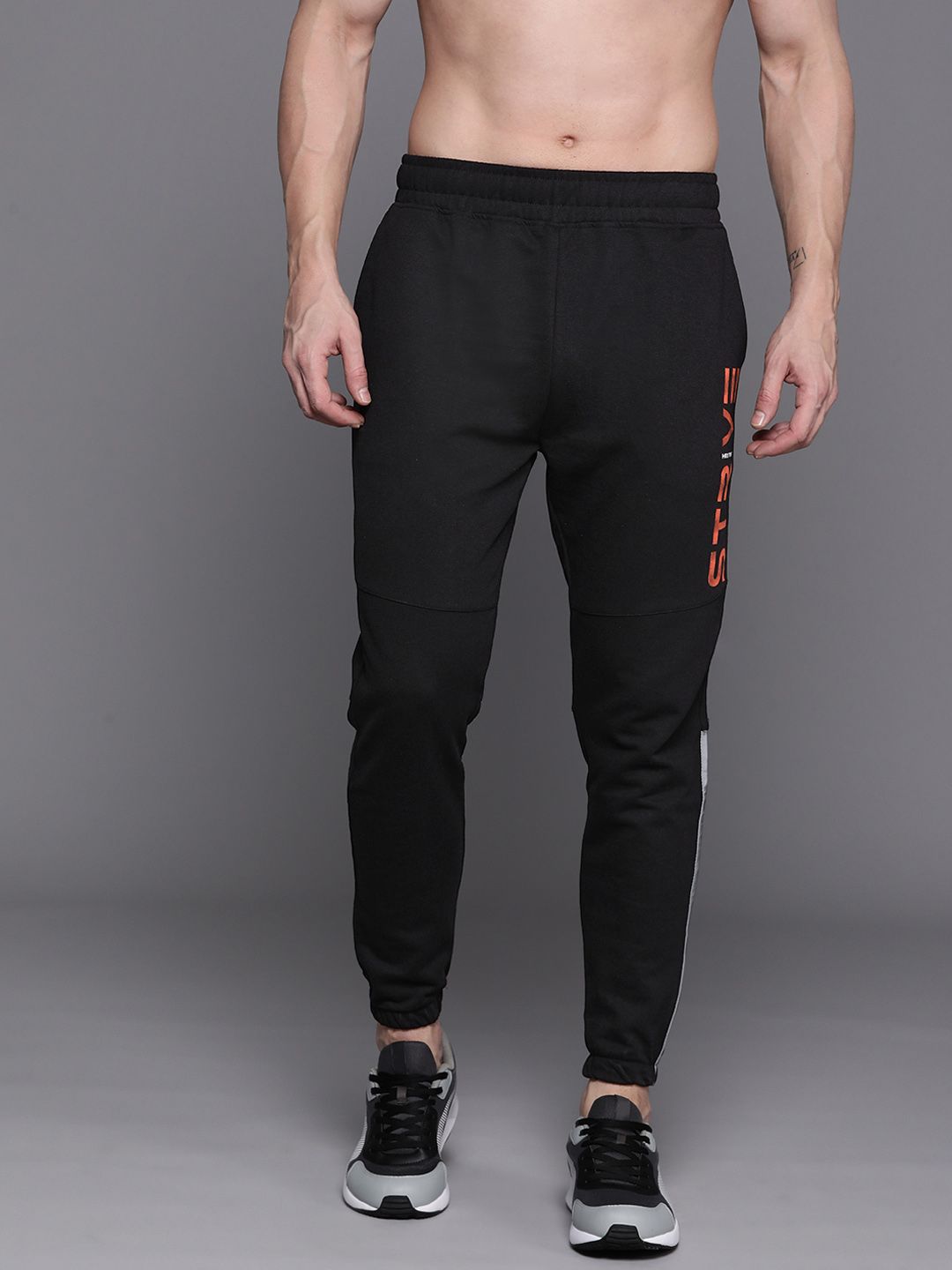 HRX by Hrithik Roshan Men Printed Straight Fit Training Joggers