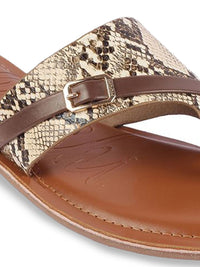 Mochi Women Printed One Toe Flats