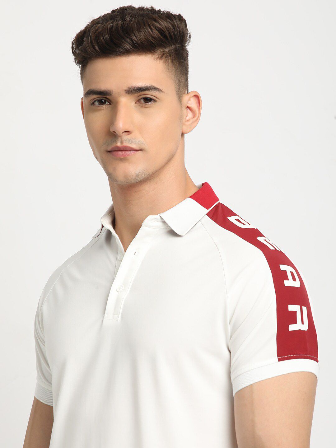 THE BEAR HOUSE Polo Collar Raglan Sleeves Slim Fit T-shirt