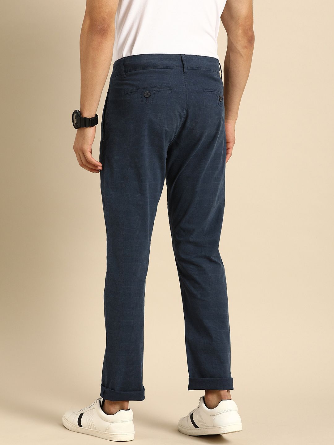 Being Human Men Navy Blue Regular Fit Checked Chinos