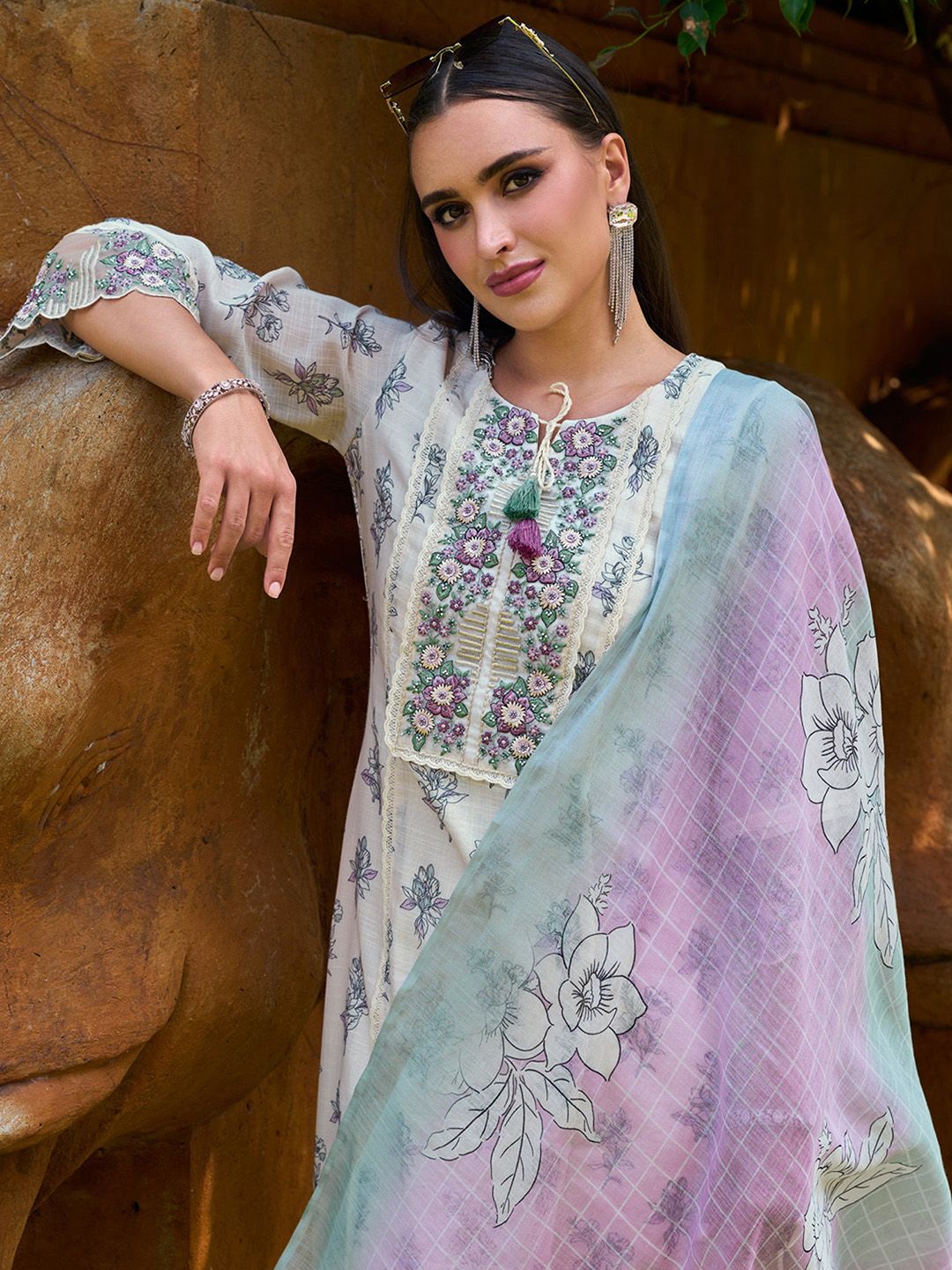 Indo Era Floral Printed Regular Thread Work Pure Cotton Kurta with Trousers & With Dupatta