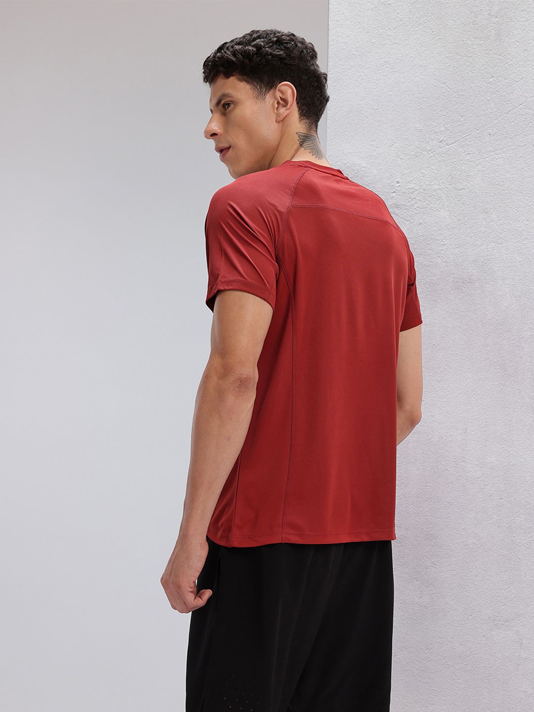 HRX by Hrithik Roshan Men Rapid-Dry Training T-shirt