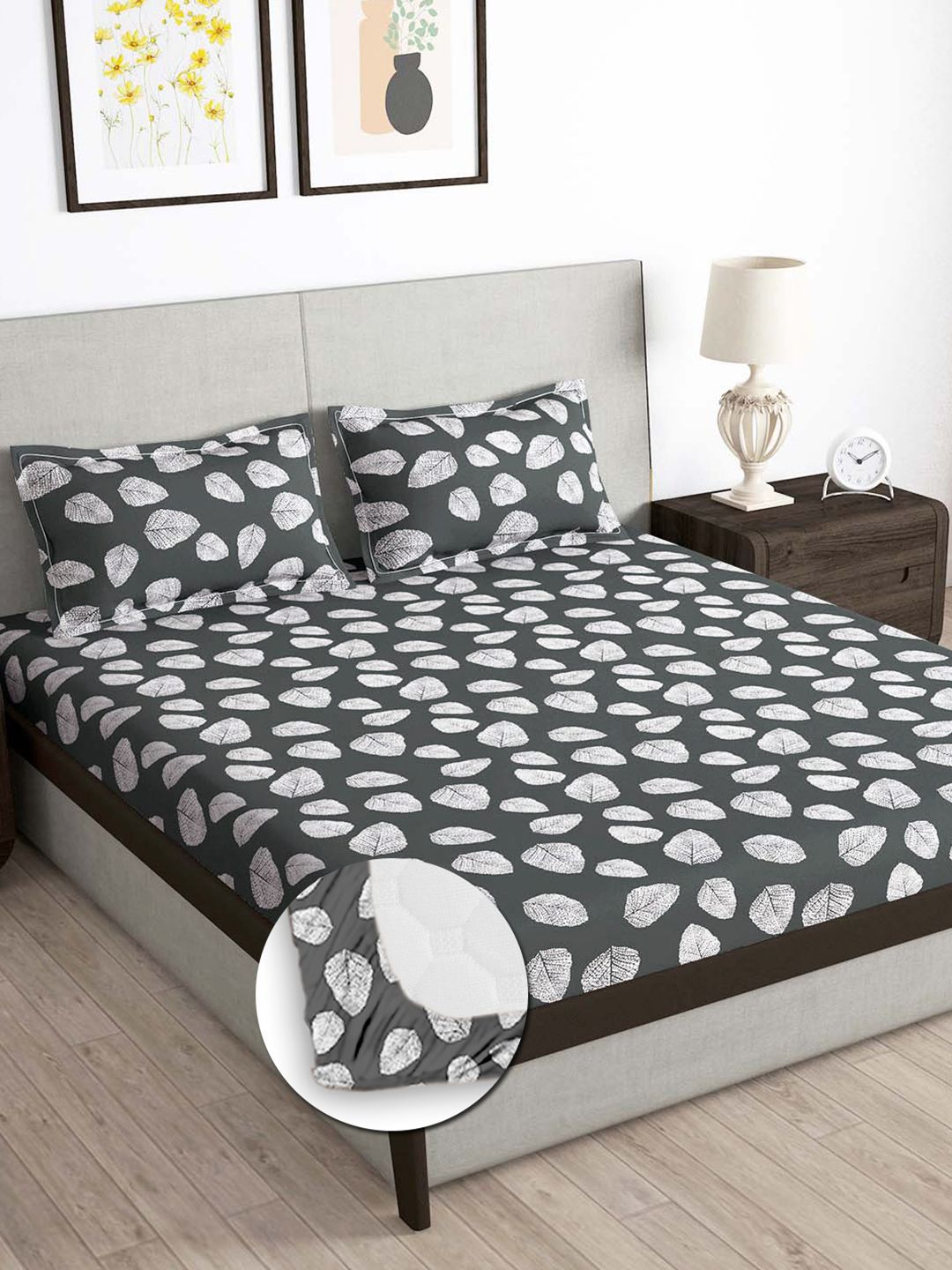 Story@home Dark Grey & White 180 TC Floral Queen Fitted Bedsheet With 2 Pillow Covers