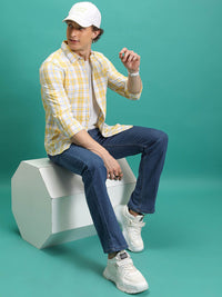 HIGHLANDER Men Bootcut Mid-Rise Clean Look Stretchable Jeans