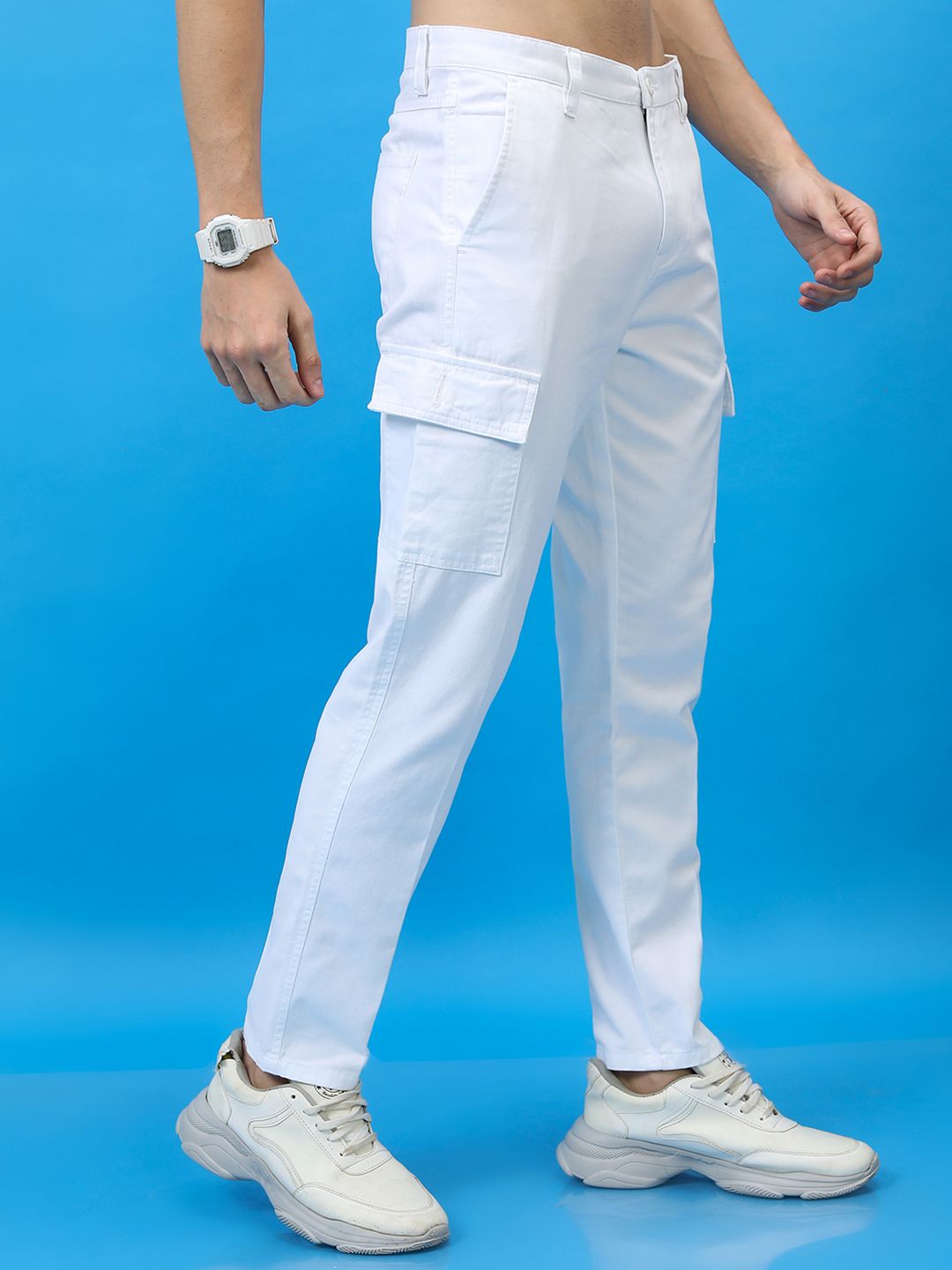 HIGHLANDER Men Tapered Fit Cotton Cargos Trousers