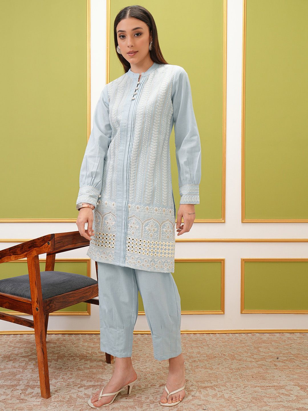 Vishudh Ethnic Motifs Embroidered Regular Thread Work Pure Cotton Kurta with Trousers