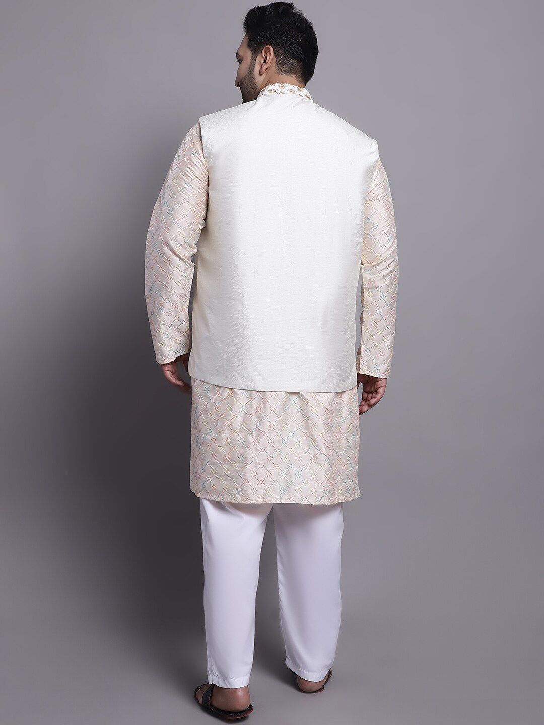 SOJANYA PLUS Embroidered Regular Kurta with Pyjamas